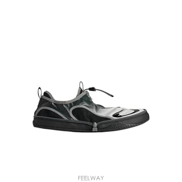 인더샵 BALENCIAGA 발렌시아가 블랙 스니커즈