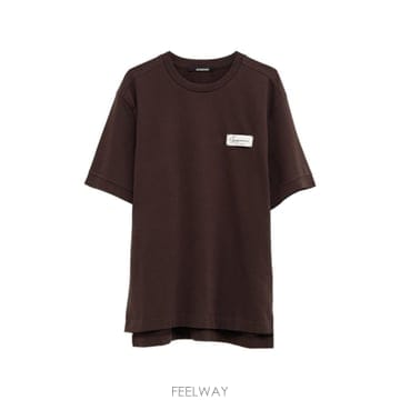 인더샵 JACQUEMUS 자크뮈스 브라운 반팔 티셔츠