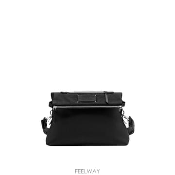 Maison Margiela �δ��� Maison Margiela ���� ���������� 5AC ��Ƽ ũ�ν�   ������δ��� Maison Margiela ���� ���������� 5AC ��Ƽ ũ�ν�