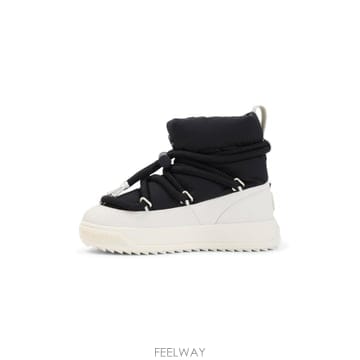 인더샵 MONCLER 몽클레어 블랙 앵클 부츠