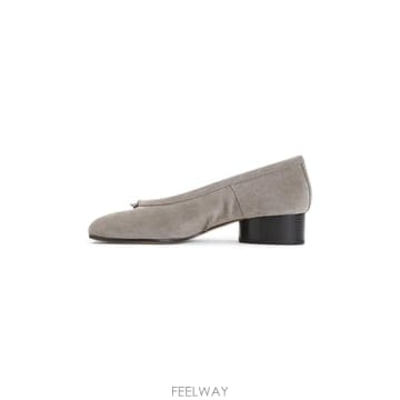 인더샵 Maison Margiela 메종 마르지엘라 베이지 펌프스힐