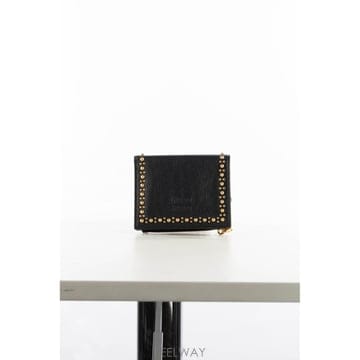 Miu Miu �δ��� MIU MIU �̿�̿� ���� �����δ��� MIU MIU �̿�̿� ���� ����