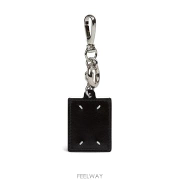 인더샵 Maison Margiela 메종 마르지엘라 블랙 키링