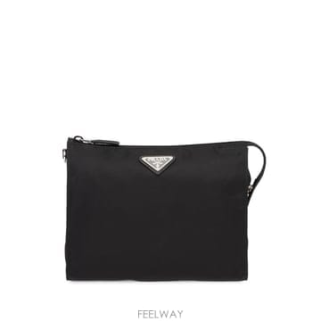 당일배송 프라다 리나일론 앤 사피아노 레더 네크리스