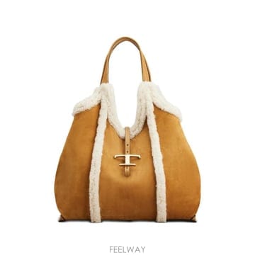 당일배송 토즈 시어링 트리밍 T버클 숄더 백