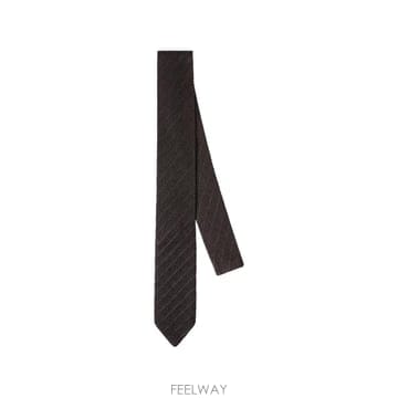 Brunello Cucinelli ���Ϲ�� ���ڷ� ��ġ�ڸ� �ؽ�ó ��ũ ��Ÿ�̴��Ϲ�� ���ڷ� ��ġ�ڸ� �ؽ�ó ��ũ ��Ÿ��