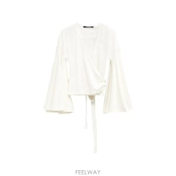 Jacquemus ���Ϲ�� ��ũ���� ��Ҹ� Ÿ�� ����콺���Ϲ�� ��ũ���� ��Ҹ� Ÿ�� ����콺