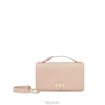 FENDI ���Ϲ�� ��� Ʈ����Ʈ �� �������Ϲ�� ��� Ʈ����Ʈ �� ����
