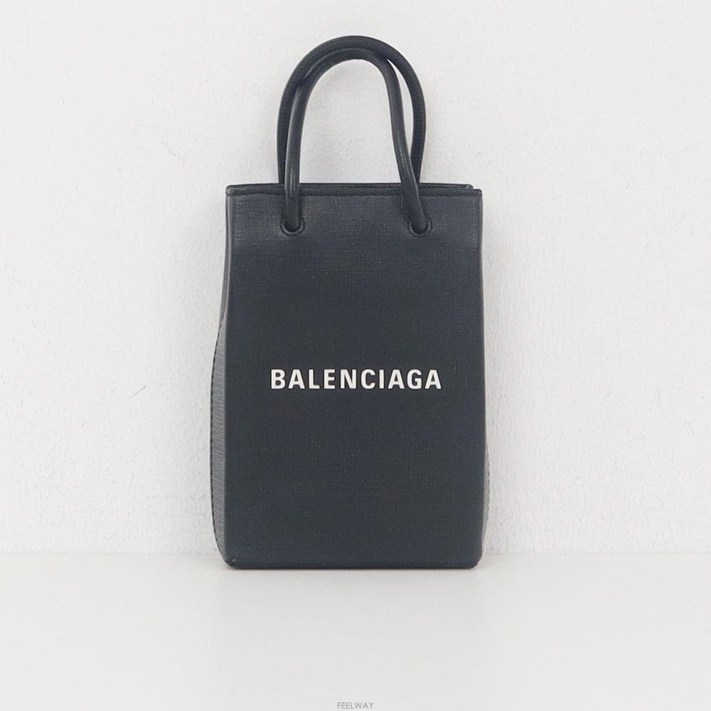 Balenciaga �߷��þư� �ΰ� �� Ȧ�� ũ�ν� �� 593826�߷��þư� �ΰ� �� Ȧ�� ũ�ν� �� 593826