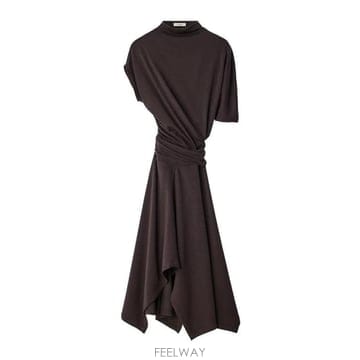 Lemaire 26FW ���޸� �̵� ���ǽ� DR1179LJ1086 BR532 LIQUORICE26FW ���޸� �̵� ���ǽ� DR1179LJ1086 BR532 LIQUORICE