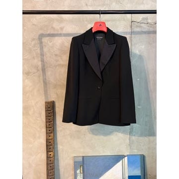 조르지오 아르마니 이브닝 자켓 66