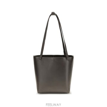 THE Row �ؿ� ���¸���� AW26 ���ο� ���� �̵�� ��ũ ���� ��Ʈ�� W1894L693_WLSHS�ؿ� ���¸���� AW26 ���ο� ���� �̵�� ��ũ ���� ��Ʈ