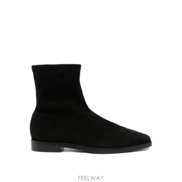Stuart Weitzman 26FW ��Ʃ��Ʈ�������� ��Ŭ ���� Bootie in ���� K1180L1001BLACK TP58217612726FW ��Ʃ��Ʈ�������� ��Ŭ ���� Bootie in ���� K1180L1
