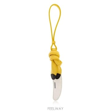Jacquemus ��ũ���� �ٳ��� �ŵ� ���� �� SLU00351AC01C01 2DB TP979807075��ũ���� �ٳ��� �ŵ� ���� �� SLU00351AC01C01 2DB TP979