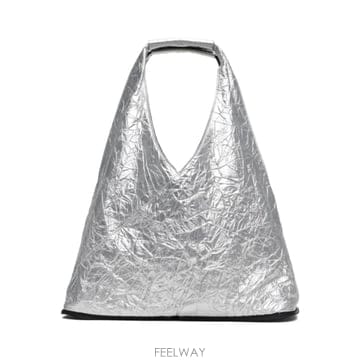 Maison Margiela 26 FW �������������� �ǹ� Ʈ���̾ޱ� ���� �Ŀ�ġ 262188M17100226 FW �������������� �ǹ� Ʈ���̾ޱ� ���� �Ŀ�ġ 26218