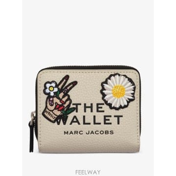 Marc Jacobs 26 FW  �� ķ�� ��ġ��ũ ���� 2P6SMP005S01147 TP45972602126 FW  �� ķ�� ��ġ��ũ ���� 2P6SMP005S01147 TP4597260