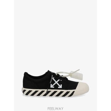 Off White 26 FW ����ȭ��Ʈ ��Ŀ������� ����Ŀ�� M2APC9F0011001 TP45471156026 FW ����ȭ��Ʈ ��Ŀ������� ����Ŀ�� M2APC9F0011001 