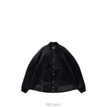 26 FW 꼼데가르송 새틴 보머 재킷 1RJ0030521 TP458778736