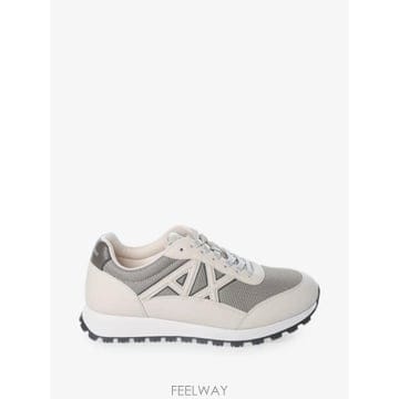 26 FW Armani Exchange 로고 패치 패널 스니커즈 XM001960AF1938MZ755 TP45