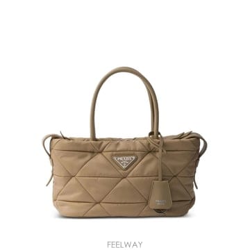 PRADA 26 FW ����� �����Ϸ� �е� �̵�� ��Ʈ �� 1BG662VOOORDJN TP45516811426 FW ����� �����Ϸ� �е� �̵�� ��Ʈ �� 1BG662VOOORD