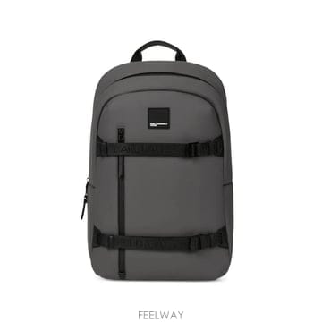 26 FW 칼라거펠트 코팅  레더 백팩 B4M302002QH TP456245219
