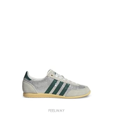 26 FW 아디다스 재팬 크리스털 장식 스니커즈 KJ4911 TP459740735