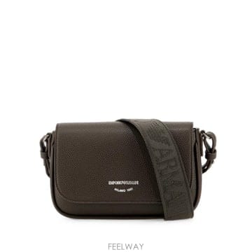 26 FW 아르마니 로고 프린트 페블 이펙트 크로스 백 EW000538AF12036 TP457127836