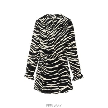Zadig&Voltaire 26 FW ���غ��׸� ��ߵ��� �巹�� WWDR02696 TP45663061026 FW ���غ��׸� ��ߵ��� �巹�� WWDR02696 TP4566306