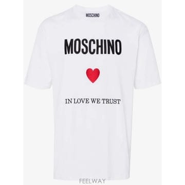 Moschino 26 FW ��Ű�� �ΰ� �ڼ� Ƽ���� J07140241 TP45973846826 FW ��Ű�� �ΰ� �ڼ� Ƽ���� J07140241 TP459738468