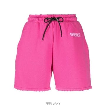 26 FW 베르사체 드로스트링 로고 쇼츠 10090761A06533 TP459734986