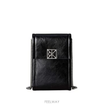 26 FW 캘빈클라인 엠블럼 로고 체인 스트랩 미니 휴대폰 백 LV04F1214GUB1 TP458597675