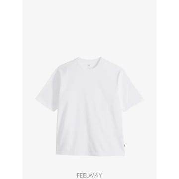 | Other Brand | 26 FW Levis ũ��� �ݼҸ� Ƽ���� 005GY0000 TP45859547826 FW Levis ũ��� �ݼҸ� Ƽ���� 005GY0000 TP458595478