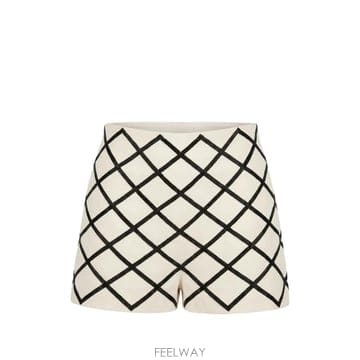 26 FW 발렌티노 가라바니 비즈 장식 다이아몬드 패턴 쇼츠 BRA7P61CF TP458495412