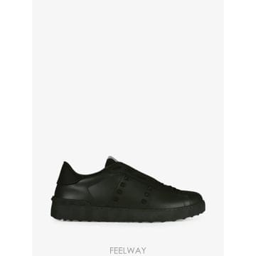 26 FW 발렌티노 가라바니 카프스킨 락스터드 언타이틀드 스니커즈 UY2S0931 TP457215100