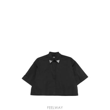 26 FW PINKO 메탈릭 디테일 크롭 셔츠 106826A2LD TP454293449