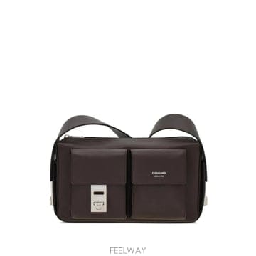 Ferragamo 26 FW ��󰡸� ��ġ�� Ŭ������ �޽��� �� 797413 TP45834264526 FW ��󰡸� ��ġ�� Ŭ������ �޽��� �� 797413 TP4583