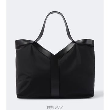 Saint Laurent ������� ���ζ� Y ���� ���� Ʈ���� ��Ʈ �鱹����� ���ζ� Y ���� ���� Ʈ���� ��Ʈ ��