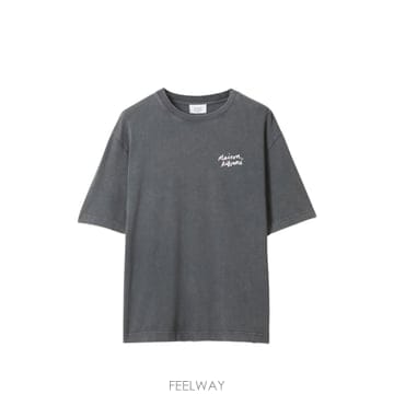 Maison Kitsune �δ��� Maison Kitsune ����Ű���� �׷��� ���� Ƽ�����δ��� Maison Kitsune ����Ű���� �׷��� ���� Ƽ����