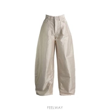 Jacquemus �δ��� JACQUEMUS ��ũ���� ���̺��� ���� �����δ��� JACQUEMUS ��ũ���� ���̺��� ���� ����