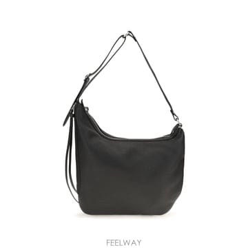 인더샵 FENDI 펜디 블랙 크로스백