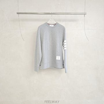 Thom Browne ����� �׷��� ��ư �缱���� ������ 3 MJT021H����� �׷��� ��ư �缱���� ������ 3 MJT021H