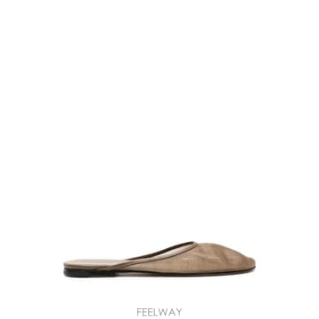| Other Brand | Dear Frances Balla mesh slippers 12331821924616 TP725801788Dear Frances Balla mesh slippers 12331821924616 TP7258