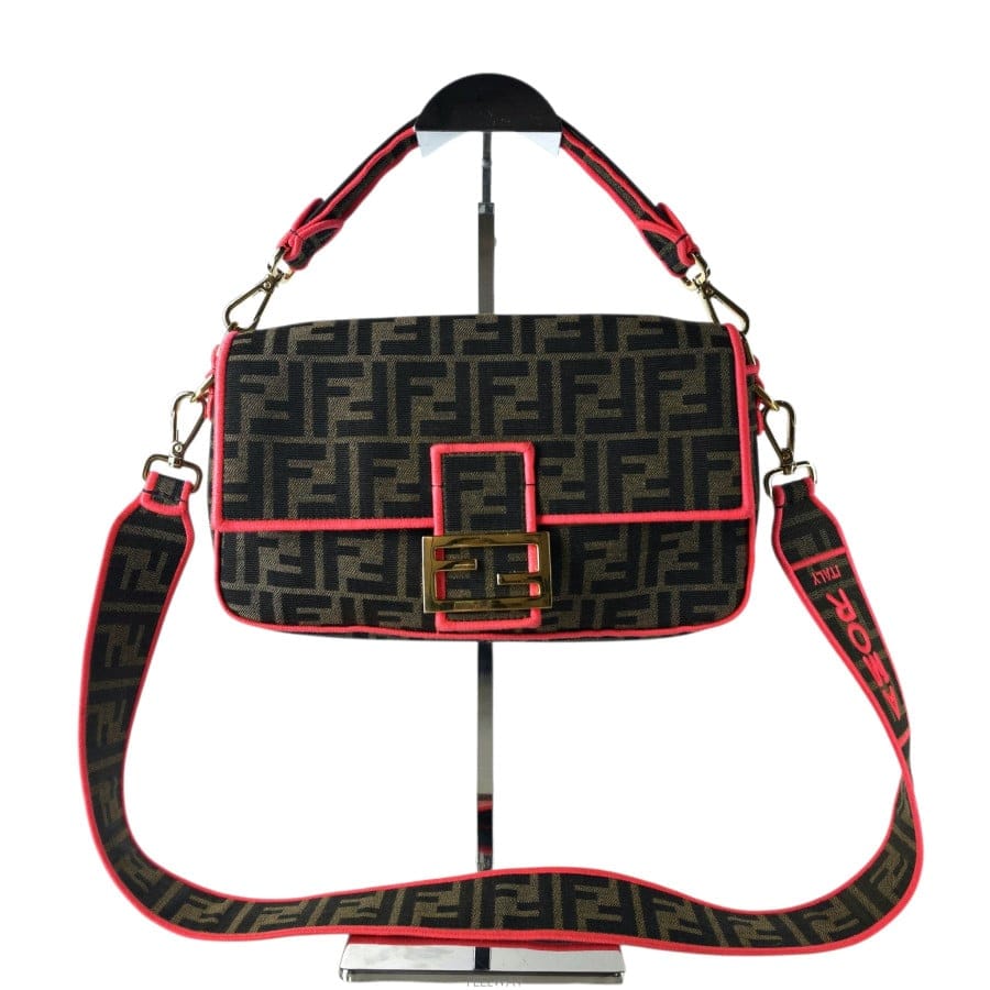 FENDI [�Ƹ�����]��� �ٰ�Ʈ FF ��Ƽ�� �к긯 ����� ũ�ν���8BR600[�Ƹ�����]��� �ٰ�Ʈ FF ��Ƽ�� �к긯 ����� ũ�ν���