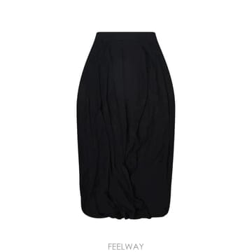 Junya Watanabe 26 FW �ؾ� ��Ÿ���� draped asymmetric midi skirt JRS007W26 TP4597126 FW �ؾ� ��Ÿ���� draped asymmetric midi skirt JRS00