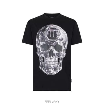 Philipp Plein 26 FW �ʸ��÷��� �۶� ���� ���� Ƽ���� UAFCMTK9379PJY002N TP45643070126 FW �ʸ��÷��� �۶� ���� ���� Ƽ���� UAFCMTK9379PJ