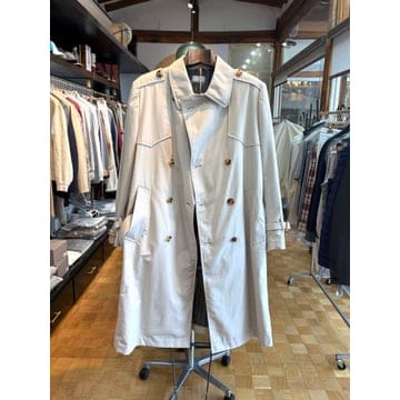 [탈리아] 당일발송 브루넬로 쿠치넬리 워터 레지스턴트 테크노 코튼 개버딘 트렌치 코트 베이지