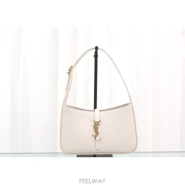 Saint Laurent �߰� ���ζ� ������ 5 A 7 ȣ�� ��Ʈ ����� 657228�߰� ���ζ� ������ 5 A 7 ȣ�� ��Ʈ ����� 657228