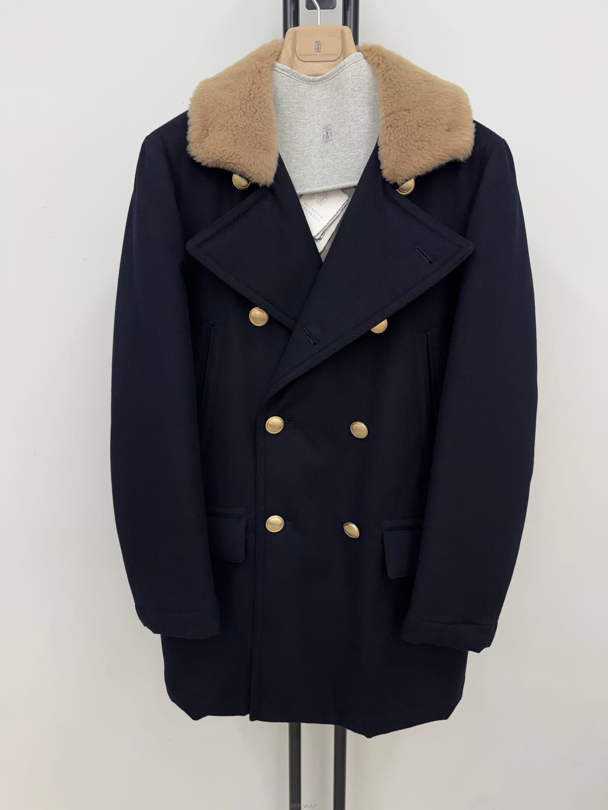 Brunello Cucinelli (���� ���Ϲ߼�) ���ڷ� ��ġ�ڸ� ���� ĳ�ù̾� ��Ʈ(���� ���Ϲ߼�) ���ڷ� ��ġ�ڸ� ���� ĳ�ù̾� ��Ʈ