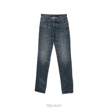 26FW 디젤 데님 팬츠 A26103007FZ 01