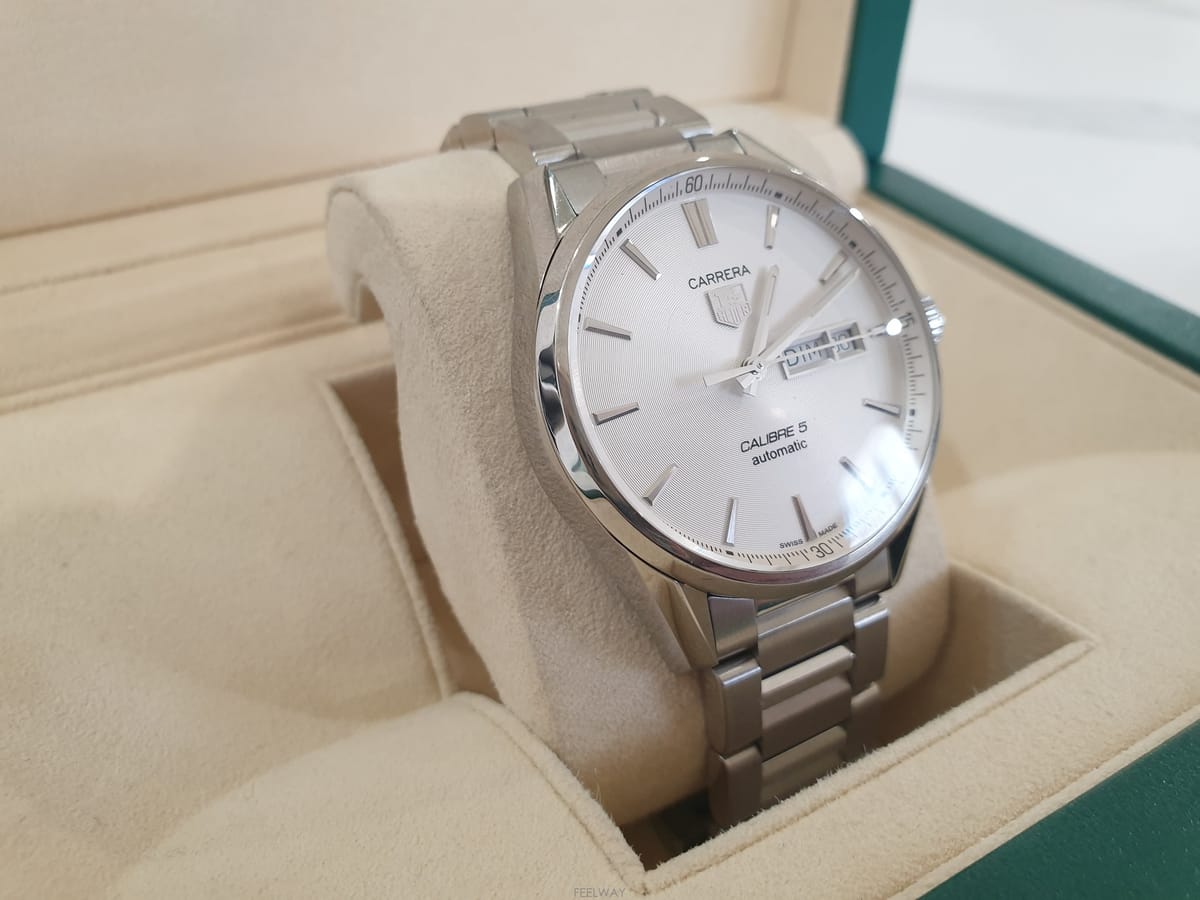 Tag Heuer �±�ȣ�̾� ��� Į����5 ���̵���Ʈ WAR201B�±�ȣ�̾� ��� Į����5 ���̵���Ʈ WAR201B